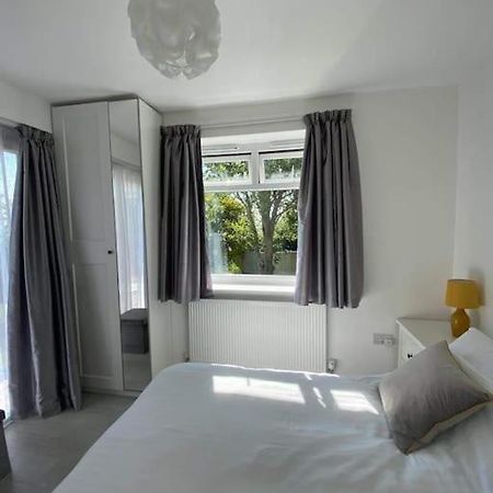 Dingley Dell - Superb Location For Truro In Private Accommodation Perranwell Eksteriør bilde